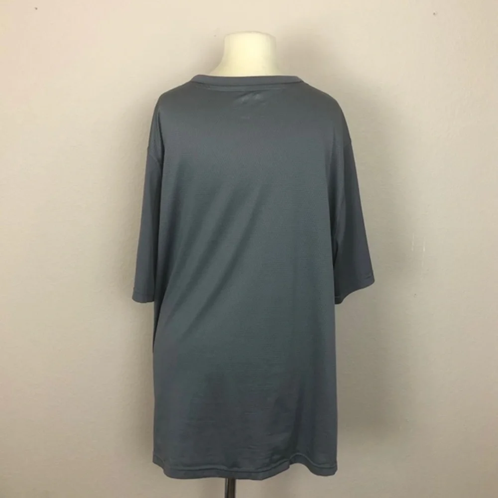 Reebok Gray Speedwick Tee T-shirt Top ((size XL))